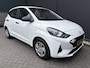 Hyundai i10 1.0 Comfort Achteruitrijcamera - Airco - Navigatie - Parkeersensoren achter - Cruise control - Radio - Led verlichting - Fabrieksgarantie