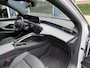 Peugeot 3008 1.2 Hybrid 145 PK GT | Meest Complete Uitvoering | Elektrische Achterklep | Stoel- & Stuurwielverwarming | Navigatie | Keyless Entry | Camera | Parkeersensoren | Full LED Matrix verlichting | Adaptieve Cruise Control | Draadloze Apple Carplay & Android Auto | 19" Lichtmetalen Velgen |