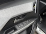 Peugeot 3008 1.2 Hybrid 145 PK GT | Meest Complete Uitvoering | Elektrische Achterklep | Stoel- & Stuurwielverwarming | Navigatie | Keyless Entry | Camera | Parkeersensoren | Full LED Matrix verlichting | Adaptieve Cruise Control | Draadloze Apple Carplay & Android Auto | 19" Lichtmetalen Velgen |