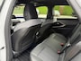 Peugeot 3008 1.2 Hybrid 145 PK GT | Meest Complete Uitvoering | Elektrische Achterklep | Stoel- & Stuurwielverwarming | Navigatie | Keyless Entry | Camera | Parkeersensoren | Full LED Matrix verlichting | Adaptieve Cruise Control | Draadloze Apple Carplay & Android Auto | 19" Lichtmetalen Velgen |