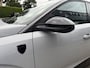 Peugeot 3008 1.2 Hybrid 145 PK GT | Meest Complete Uitvoering | Elektrische Achterklep | Stoel- & Stuurwielverwarming | Navigatie | Keyless Entry | Camera | Parkeersensoren | Full LED Matrix verlichting | Adaptieve Cruise Control | Draadloze Apple Carplay & Android Auto | 19" Lichtmetalen Velgen |