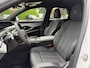 Peugeot 3008 1.2 Hybrid 145 PK GT | Meest Complete Uitvoering | Elektrische Achterklep | Stoel- & Stuurwielverwarming | Navigatie | Keyless Entry | Camera | Parkeersensoren | Full LED Matrix verlichting | Adaptieve Cruise Control | Draadloze Apple Carplay & Android Auto | 19" Lichtmetalen Velgen |