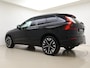 Volvo XC60 T6 350pk AWD Ultra Dark / Luchtvering / Bowers en Wilkins audio / Navy Herringbone bekleding / HUD / Panorama dak /