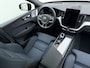 Volvo XC60 T6 350pk AWD Ultra Dark / Luchtvering / Bowers en Wilkins audio / Navy Herringbone bekleding / HUD / Panorama dak /