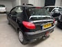 Peugeot 206 1.4 XT AUTOMAAT, Trekhaak INRUILAUTO APK tot 11-08-2026