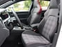 Volkswagen Golf 2.0 TSI GTI | Panoramadak | Adaptief onderstel | Harman/Kardon | Stoelverwarming | Achteruitrijcamera |