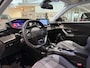 Peugeot 2008 1.2 130pk Allure EAT8, Trekhaak, Adaptive cruise, Navi, Camera