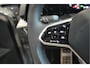 Volkswagen Golf 1.5 eTSI 3X R-LINE navi pano camera 18 inch 150 pk !!