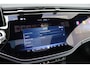 Mercedes-Benz E-klasse 400 e 4MATIC AMG Line | Luchtvering | Achterasbesturing | Hyperscreen | Distronic+ | Trekhaak | Digital Light | HUD | Burmester | Achterbank Verwarmd |3D-Display |