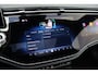 Mercedes-Benz E-klasse 400 e 4MATIC AMG Line | Luchtvering | Achterasbesturing | Hyperscreen | Distronic+ | Trekhaak | Digital Light | HUD | Burmester | Achterbank Verwarmd |3D-Display |