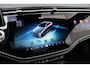 Mercedes-Benz E-klasse 400 e 4MATIC AMG Line | Luchtvering | Achterasbesturing | Hyperscreen | Distronic+ | Trekhaak | Digital Light | HUD | Burmester | Achterbank Verwarmd |3D-Display |