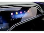 Mercedes-Benz E-klasse 400 e 4MATIC AMG Line | Luchtvering | Achterasbesturing | Hyperscreen | Distronic+ | Trekhaak | Digital Light | HUD | Burmester | Achterbank Verwarmd |3D-Display |