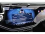 Mercedes-Benz E-klasse 400 e 4MATIC AMG Line | Luchtvering | Achterasbesturing | Hyperscreen | Distronic+ | Trekhaak | Digital Light | HUD | Burmester | Achterbank Verwarmd |3D-Display |