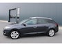 Renault Megane Estate 1.4 TCe Dynamique TREKHAAK NAV NIEUWE APK