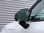 Volvo EX30 Cross Country P5 Long Range Ultra Automaat / Panoramadak / Privacy Glass / Donker interieur / 360* camera / Google Maps