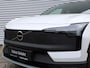 Volvo EX30 Cross Country P5 Long Range Ultra Automaat / Panoramadak / Privacy Glass / Donker interieur / 360* camera / Google Maps