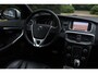 Volvo V40 2.0 T4 Business Sport Aut. | R-design | Camera | Lichtmetaal | Leer | PDC | Stoelverwarming | Nette staat | NL. Auto |