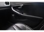 Volvo V40 2.0 T4 Business Sport Aut. | R-design | Camera | Lichtmetaal | Leer | PDC | Stoelverwarming | Nette staat | NL. Auto |