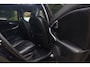 Volvo V40 2.0 T4 Business Sport Aut. | R-design | Camera | Lichtmetaal | Leer | PDC | Stoelverwarming | Nette staat | NL. Auto |