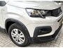 Peugeot Rifter 110 Pk Benzine * GT-Line * Super Netjes * KSV-71-P * Navigatie * Panoramadak * Trekhaak * Stoelverwarming * Keyless Entry & Start * Climate & Cruise Control * L.M. Velgen * Vingerhoets; Vierde Generatie Eersteklas Service. Al meer dan 100 jaar een begrip in de Brabantse Kempen.