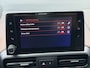 Peugeot Rifter 110 Pk Benzine * GT-Line * Super Netjes * KSV-71-P * Navigatie * Panoramadak * Trekhaak * Stoelverwarming * Keyless Entry & Start * Climate & Cruise Control * L.M. Velgen * Vingerhoets; Vierde Generatie Eersteklas Service. Al meer dan 100 jaar een begrip in de Brabantse Kempen.