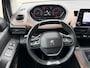 Peugeot Rifter 110 Pk Benzine * GT-Line * Super Netjes * KSV-71-P * Navigatie * Panoramadak * Trekhaak * Stoelverwarming * Keyless Entry & Start * Climate & Cruise Control * L.M. Velgen * Vingerhoets; Vierde Generatie Eersteklas Service. Al meer dan 100 jaar een begrip in de Brabantse Kempen.