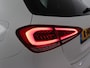 Mercedes-Benz A-klasse 180 Premium Plus AMG (Pano / Night Pakket / Sfeerverlichting / Camera / Blindspot / Burmester)