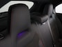 Mercedes-Benz A-klasse 180 Premium Plus AMG (Pano / Night Pakket / Sfeerverlichting / Camera / Blindspot / Burmester)