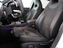 Mercedes-Benz A-klasse 180 Premium Plus AMG (Pano / Night Pakket / Sfeerverlichting / Camera / Blindspot / Burmester)