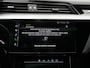 Audi E-tron 55 quattro S edition 95 kWh | Soh 97% | LED Matrix | Leder | Panoramadak | Elek. Achterklep | Head-up Display | Navigatie | Side assist | Stoelverwarming Voor & Achter | 360 camera |