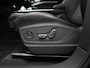 Audi E-tron 55 quattro S edition 95 kWh | Soh 97% | LED Matrix | Leder | Panoramadak | Elek. Achterklep | Head-up Display | Navigatie | Side assist | Stoelverwarming Voor & Achter | 360 camera |
