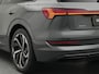 Audi E-tron 55 quattro S edition 95 kWh | Soh 97% | LED Matrix | Leder | Panoramadak | Elek. Achterklep | Head-up Display | Navigatie | Side assist | Stoelverwarming Voor & Achter | 360 camera |