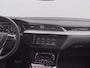 Audi E-tron 55 quattro S edition 95 kWh | Soh 97% | LED Matrix | Leder | Panoramadak | Elek. Achterklep | Head-up Display | Navigatie | Side assist | Stoelverwarming Voor & Achter | 360 camera |