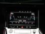 Audi E-tron 55 quattro S edition 95 kWh | Soh 97% | LED Matrix | Leder | Panoramadak | Elek. Achterklep | Head-up Display | Navigatie | Side assist | Stoelverwarming Voor & Achter | 360 camera |