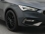 SEAT Leon Sportstourer 1.4 TSI eHybrid 204pk PHEV FR Business Intense | Trekhaak | Adaptieve cruise | Achteruitrijcamera | Verwarmbaar stuur | 19" lichtmetalen velgen |