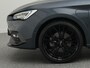 SEAT Leon Sportstourer 1.4 TSI eHybrid 204pk PHEV FR Business Intense | Trekhaak | Adaptieve cruise | Achteruitrijcamera | Verwarmbaar stuur | 19" lichtmetalen velgen |