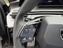 Peugeot 3008 1.2 Hybrid 145 PK GT | Meest Complete Uitvoering | Elektrische Achterklep | Stoel- & Stuurwielverwarming | Navigatie | Keyless Entry | Camera | Parkeersensoren | Full LED Matrix verlichting | Adaptieve Cruise Control | Draadloze Apple Carplay & Android Auto | 19" Lichtmetalen Velgen |