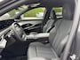 Peugeot 3008 1.2 Hybrid 145 PK GT | Meest Complete Uitvoering | Elektrische Achterklep | Stoel- & Stuurwielverwarming | Navigatie | Keyless Entry | Camera | Parkeersensoren | Full LED Matrix verlichting | Adaptieve Cruise Control | Draadloze Apple Carplay & Android Auto | 19" Lichtmetalen Velgen |
