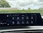 Peugeot 3008 1.2 Hybrid 145 PK GT | Meest Complete Uitvoering | Elektrische Achterklep | Stoel- & Stuurwielverwarming | Navigatie | Keyless Entry | Camera | Parkeersensoren | Full LED Matrix verlichting | Adaptieve Cruise Control | Draadloze Apple Carplay & Android Auto | 19" Lichtmetalen Velgen |