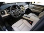 Volvo XC90 T8 Ultra Dark B&W Pano Lucht Trekhaak 360 HUD 22"