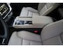 Volvo XC90 T8 Ultra Dark B&W Pano Lucht Trekhaak 360 HUD 22"