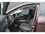 Volvo XC60 T6 Plug-in Hybrid Ultra Dark | Luchtvering | Trekhaak | Verwarmbare voorstoelen en achterbank | Premium audio by Harman Kardon | Keyless | Verwarmbaar stuurwiel |