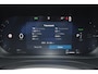 Volvo XC60 T6 Plug-in Hybrid Ultra Dark | Luchtvering | Trekhaak | Verwarmbare voorstoelen en achterbank | Premium audio by Harman Kardon | Keyless | Verwarmbaar stuurwiel |