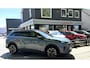 Peugeot 5008 Benzine + Hybride 145 * Automaat * GT * Navigatie * Keyless Start * L.M. Velgen * Achteruitrij Camera * 7-Persoons * Full Led * 1/2 Lederen Interieur * Vingerhoets; Vierde Generatie Eersteklas Service. Al meer dan 100 jaar een begrip in de Brabantse Kempen.