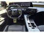 Peugeot 5008 Benzine + Hybride 145 * Automaat * GT * Navigatie * Keyless Start * L.M. Velgen * Achteruitrij Camera * 7-Persoons * Full Led * 1/2 Lederen Interieur * Vingerhoets; Vierde Generatie Eersteklas Service. Al meer dan 100 jaar een begrip in de Brabantse Kempen.
