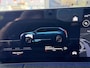 Peugeot 5008 Benzine + Hybride 145 * Automaat * GT * Navigatie * Keyless Start * L.M. Velgen * Achteruitrij Camera * 7-Persoons * Full Led * 1/2 Lederen Interieur * Vingerhoets; Vierde Generatie Eersteklas Service. Al meer dan 100 jaar een begrip in de Brabantse Kempen.