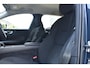 Volvo V60 2.0 B3 Momentum Business | Adaptive Cruise Control | Pilot Assist | Achteruitrijcamera | Parkeersensoren voor én achter | 17' lichtmetalen velgen | Lederen bekleding