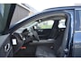 Volvo V60 2.0 B3 Momentum Business | Adaptive Cruise Control | Pilot Assist | Achteruitrijcamera | Parkeersensoren voor én achter | 17' lichtmetalen velgen | Lederen bekleding