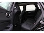 Volvo XC60 2.0 T6 Plug-in hybrid AWD Ultra Dark | Voor- en achterbank verwarmd | Apple Carplay & Android Auto | Audio installatie premium | Bluetooth telefoonvoorbereiding | Cruise control adaptief met Stop&Go en stuurhulp | Electronic climate controle | Elektrisch glazen panorama-dak | Elektrisch verstelb. bestuurdersstoel met geheugen | Navigatiesysteem full map