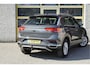 Volkswagen T-Roc 1.0 TSI Style Business BJ2021 Lmv 16" | Led V+A | Pdc | Navi | Trekhaak | Achteruitrijcamera | App-Connect | Climate control | Cruise control | Getint glas